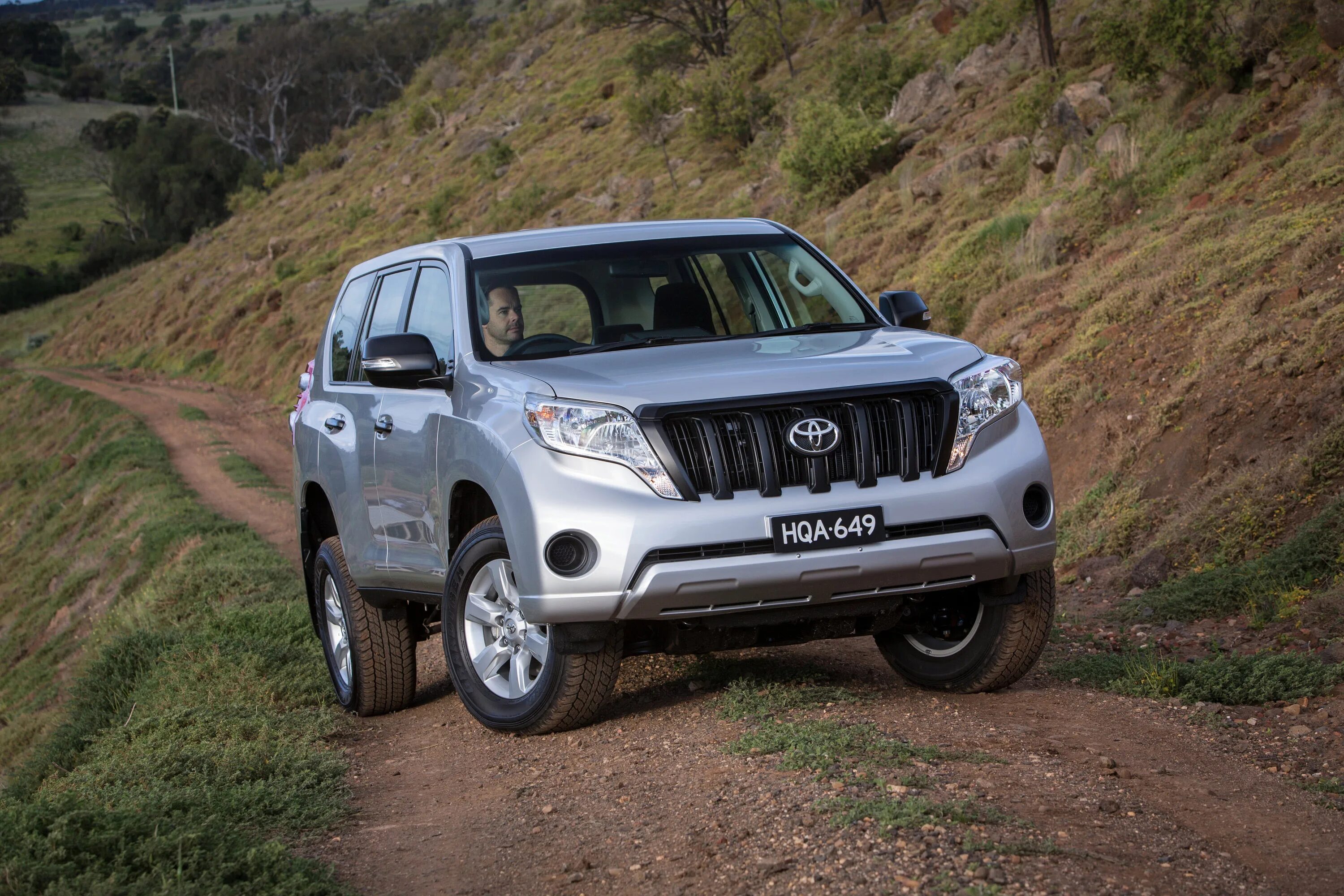 Тойота ленд крузер прадо б у. Toyota land cruiser prado 2016. тойота ленд крузер прадо 2016. toyota land cruiser prado 2014. toyota land cruiser prado 2013.