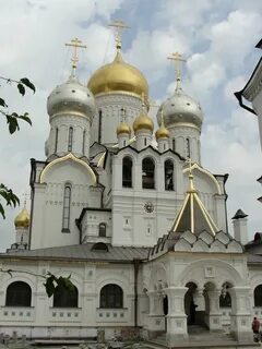 Адреса монастырей в москве