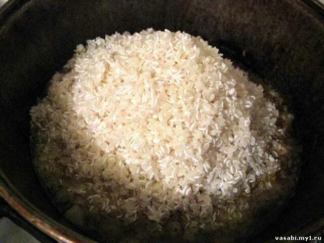 курдючный жир в плове. рис для плова в казане. плов с шафраном и барбарисом. готовка плова. 5 кг плова.