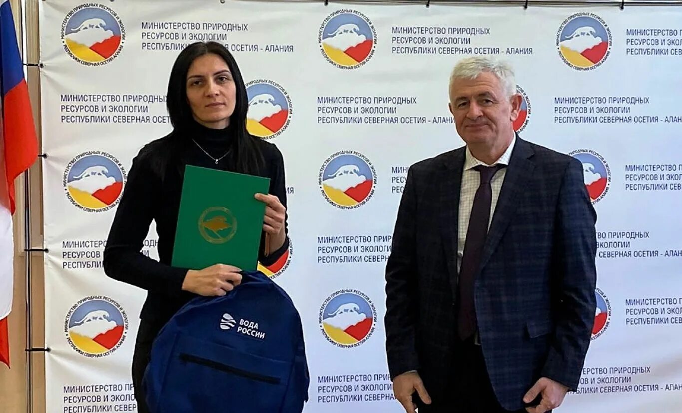 Битаров батраз алания. Зам министра природных ресурсов и экологии рсо-алания. Министр природных ресурсов и экологии рсо-алания. Сайт минприроды рсо алания. Мин природных ресурсов рсо-алания.