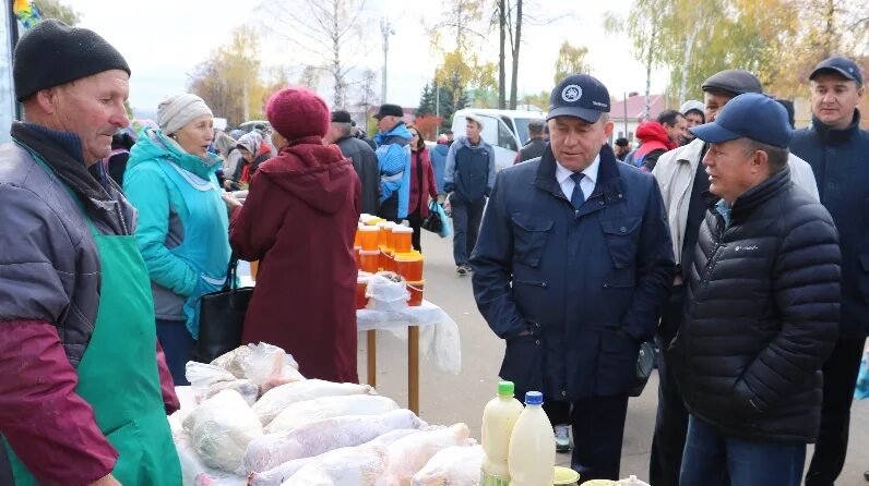 Рынок мамадыш. Мамадыш рынок. Мамадыш рынок. Рынок мамадыш. Мамадыш сельскохозяйственные ярмарки.