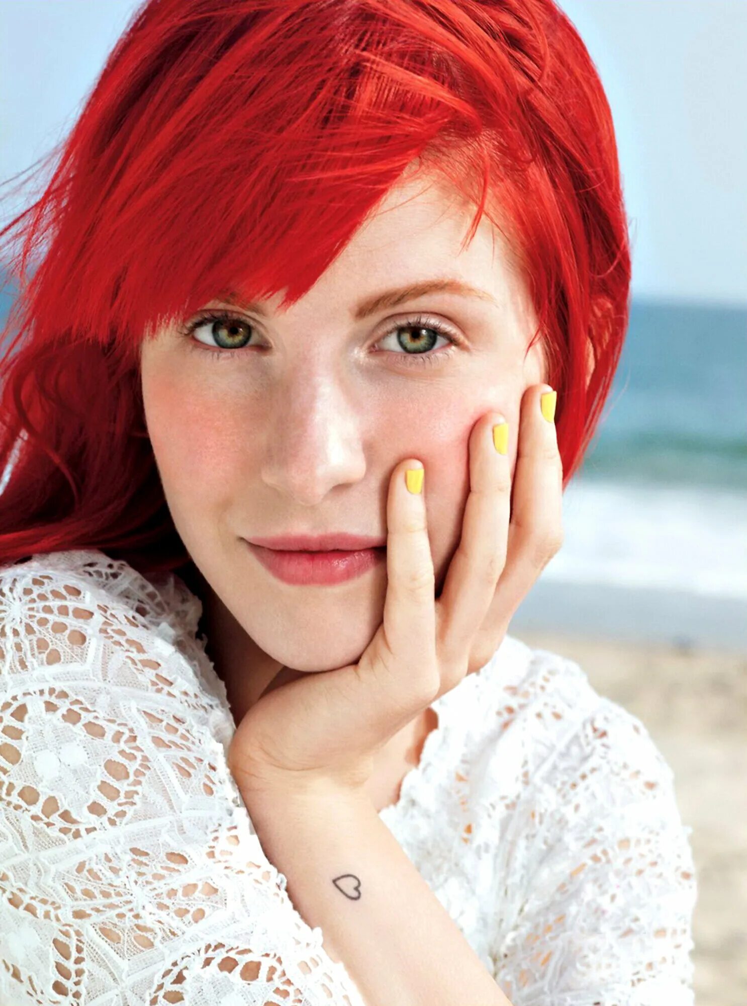 Paramore солистка. Paramore хейли уильямс. хейли уильямс 2020. хейли уильямс 2007. хэйли.