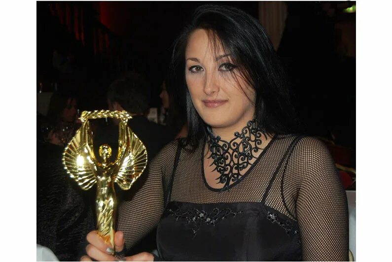 Корали чинь тхи. Корали ревель актриса. Coralie trinh thi. Coralie trinh thi фильмы. Корали ревель.