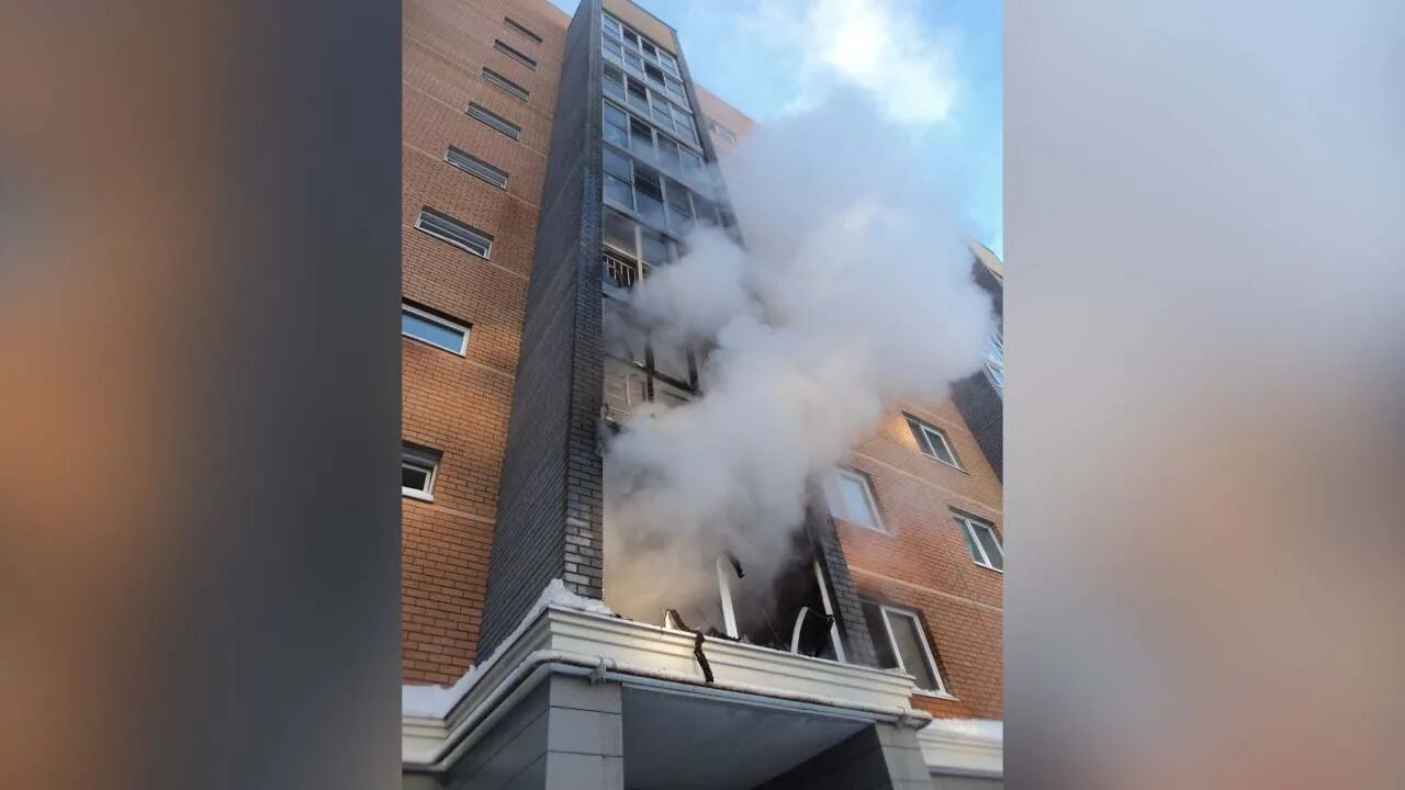 Девушка выпала с 22 этажа. Фото многоэтажек. В казани мужчина выбросился из окна. Вид с 9 этажа. Пожар в казани на улице спартаковская 2020.