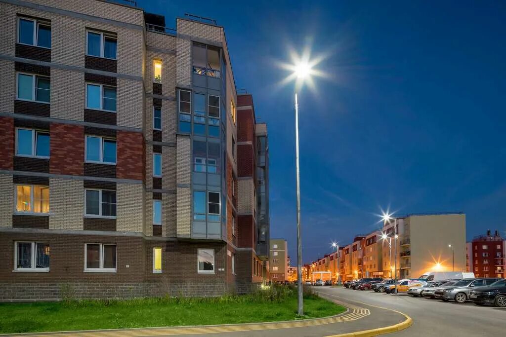 Юнтолово главстрой спб. Квартиры юнтолово от застройщика. Жилой район юнтолово. Жилой район юнтолово. Юнтолово, гладышевский проспект, 38/2 ближайшее метро.