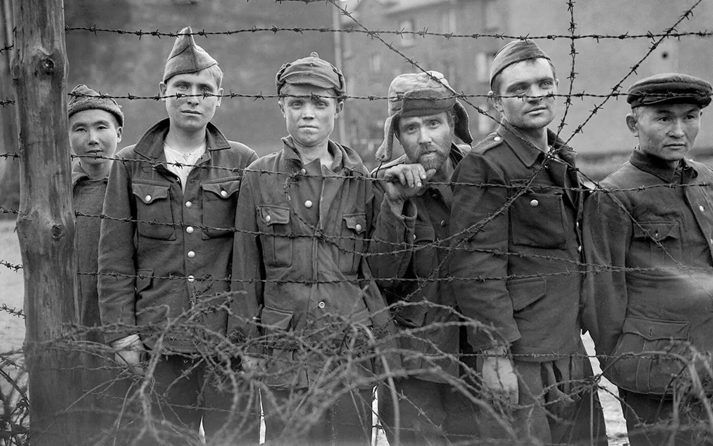 Лагеря бывших советских военнопленных. Лагеря военнопленных в ссср. лагеря советских военнопленных в норвегии. лагеря военнопленных в германии в вов. лагерь советских военнопленных 1941.