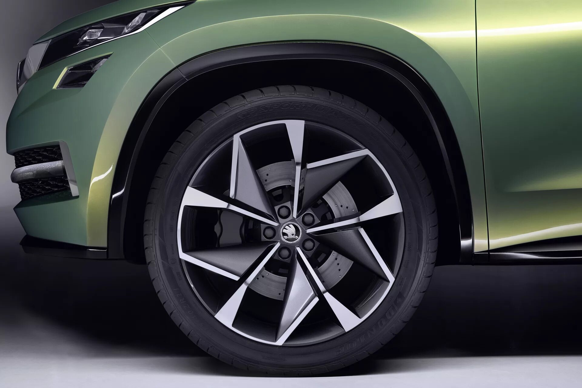 Диск кодиак 18. Skoda kodiaq r18. диски шкода кодиак 17. skoda kodiaq wheels. диски skoda kodiaq r17.