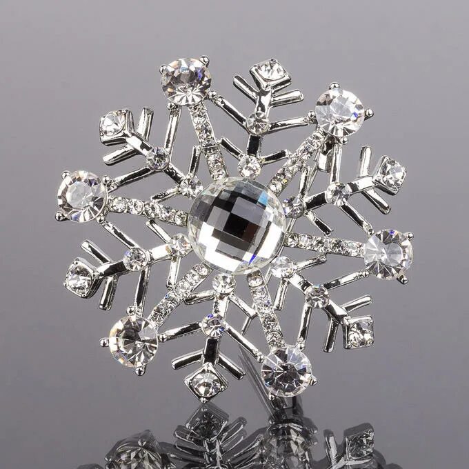 Снежинка хрусталь посуда. Хрусталь снежинка. Хрусталь снежинка. Frozen снежинка. Стеклянная снежинка.