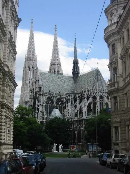 Храм Римско-католической церкви Вотивкирхе в Вене. Венской Вотивкирхе. Votivkirche Вена. Церковь экс-вото Вена. Церковь обета