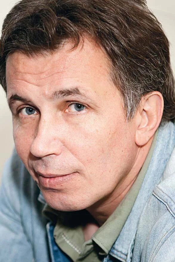 режиссер омск. кузовков режиссер. кузовков режиссер. кузовков режиссер. лабиринт маша и медведь.