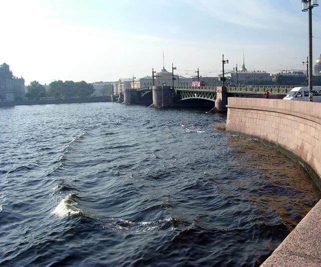 Набережная залива Петербург. Волна Санкт-Петербург. Невские воды спб