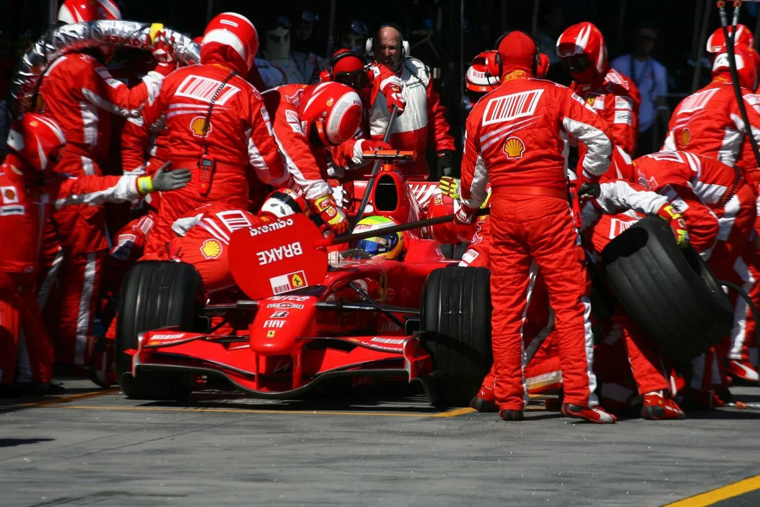 Пит стоп запись. Пит стоп f1. пит стоп formula 1. формула 1 пит стоп команда. пит стопы.