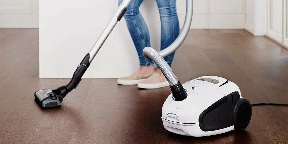 Пылесос техномир 1725. Гудит пылесос самсунг. Пылесос громко работает. Современные пылесосы. Почему пылесос громко работает.