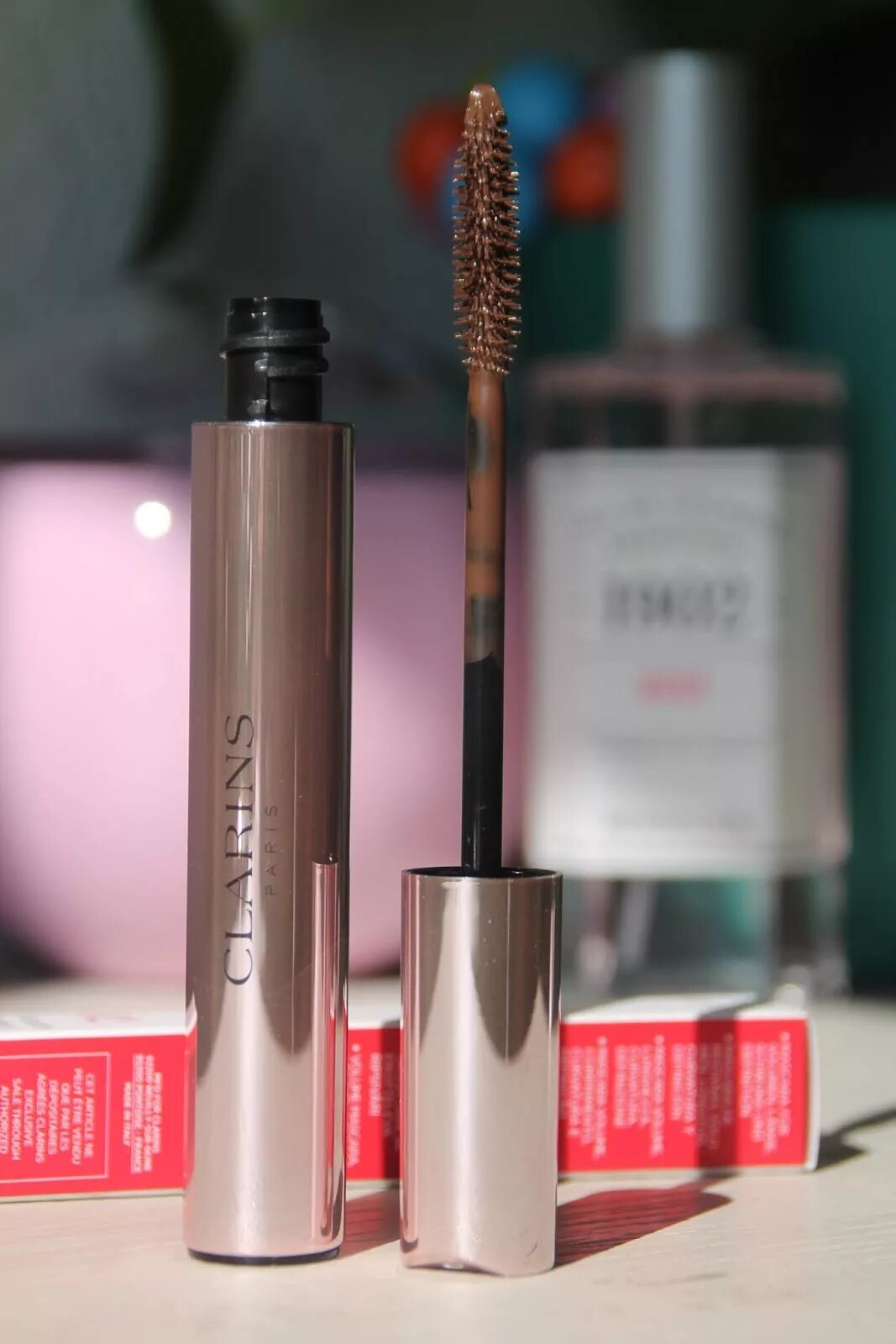 Тушь wonder perfect. Clarins Wonder perfect Mascara 4d. Тушь Clarins Wonder perfect Mascara 4d. Тушь Clarins Wonder perfect. Тушь Clarins Wonder perfect Mascara.