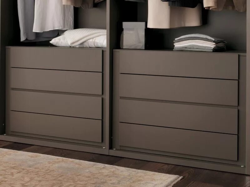 встроенные шкафы с выдвижными ящиками. ящики в гардеробной. встроенные ящики в шкаф. шкаф с выдвижными ящиками. выдвижные ящики в гардеробной.