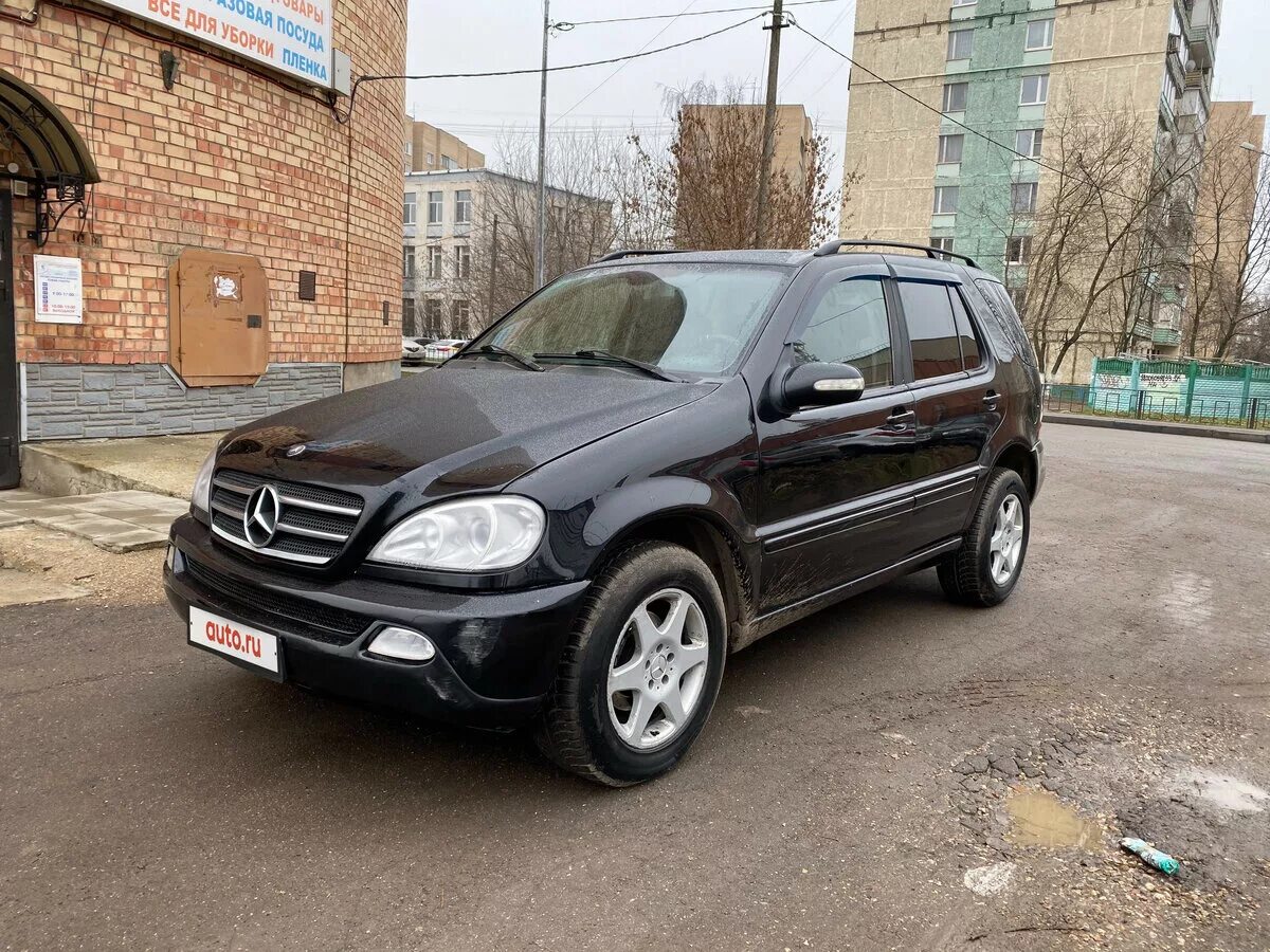 Купить мерседес мл 320. Мерседес ml320 2002. Мерседес Бенц мл 320 2002 чёрный. Mercedes ml 320. Mercedes Benz ml 350 2002.