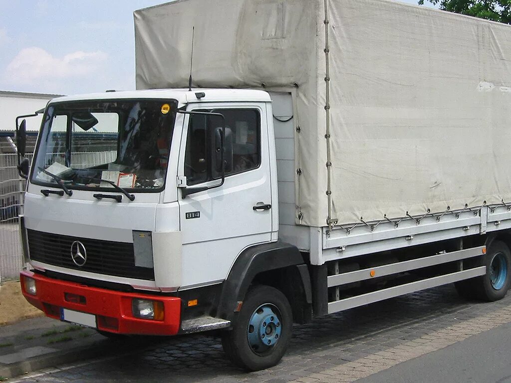 Mercedes-Benz 814 LK. Mercedes LK 814. Mercedes Benz 814 бортовой. Грузовик Мерседес lk710.