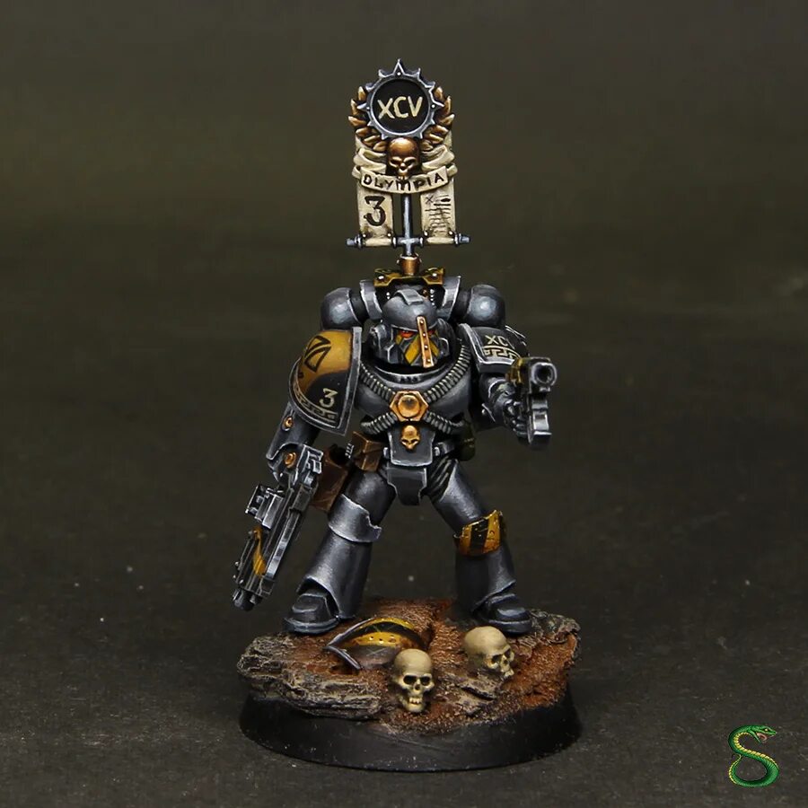 Вархаммер 40000 железные воины. Железный круг пертурабо. Железный воин империи бакалавр 7. Железный воин империи бакалавр 7. Железные воины читать онлайн.