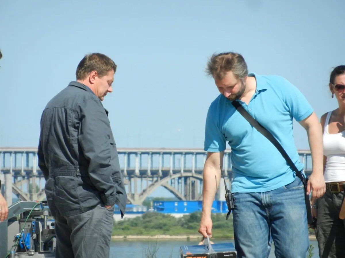 Метод 2 сезон меглин и есения. Родион меглин. Сцена в сериале метод на кладбище. Дом меглина нижний новгород. Метод 2 кадры.