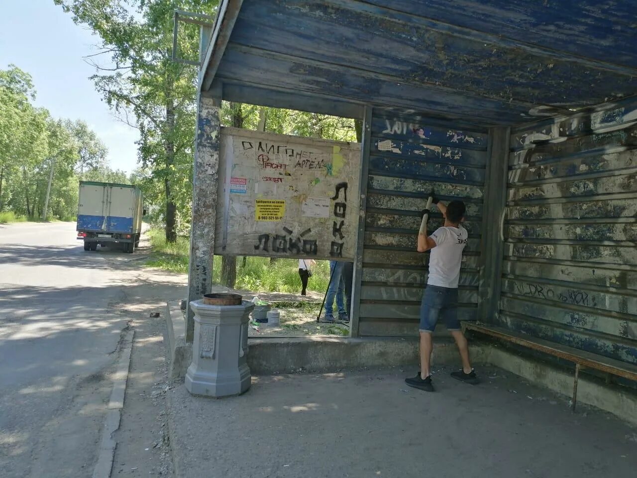 Ост хабаровск. Остановка Степная Хабаровск. Остановки Хабаровск. Остановка Степная Омск. Остановка стройка Хабаровск.