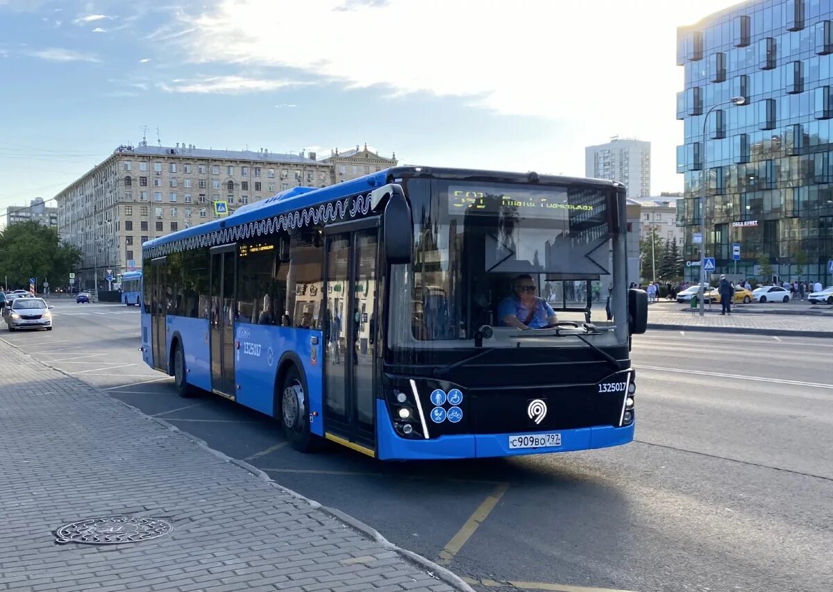 65 2021. Автобус лиаз 5292 65. Автобус 591 москва. Автобус 591 москва. Автобус 591 москва.