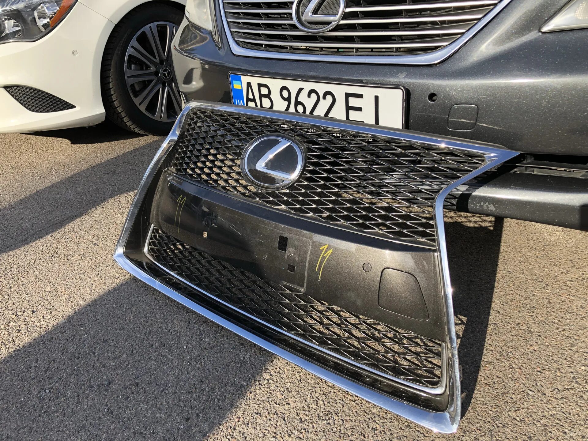 Поменять решетку радиатора. Решетка радиатора волга 3110. Решётка радиатора mercedes w203 amg. Поменять решетку радиатора. Gd4593 решетка радиатора.