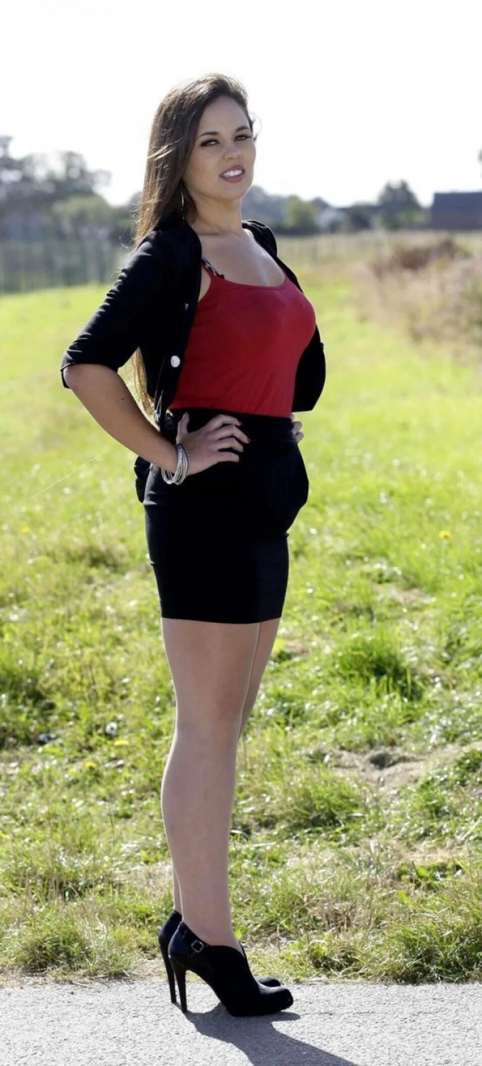 Kg girl. Девушка 40 кг фото. 51kg girl. Вес 50. Полная девушка 70 кг.