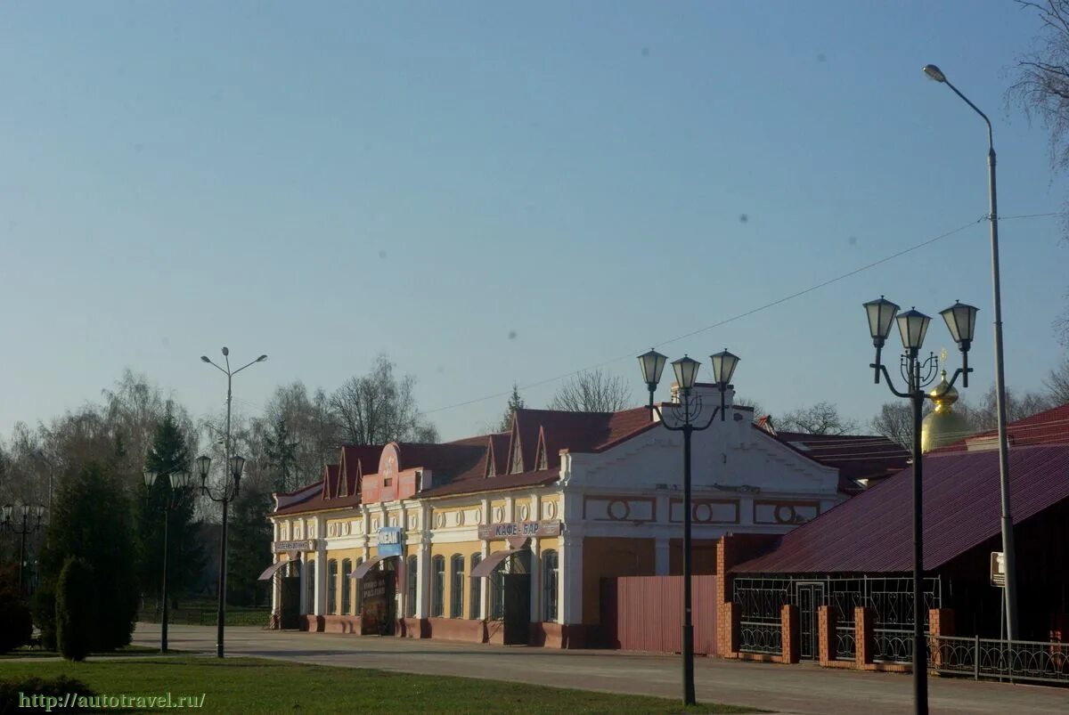 Город грайворон белгородской области. Поселок Грайворон. Поселок Грайворон Белгородская область. Г Грайворон Грайворонский район. Грайворон площадь.