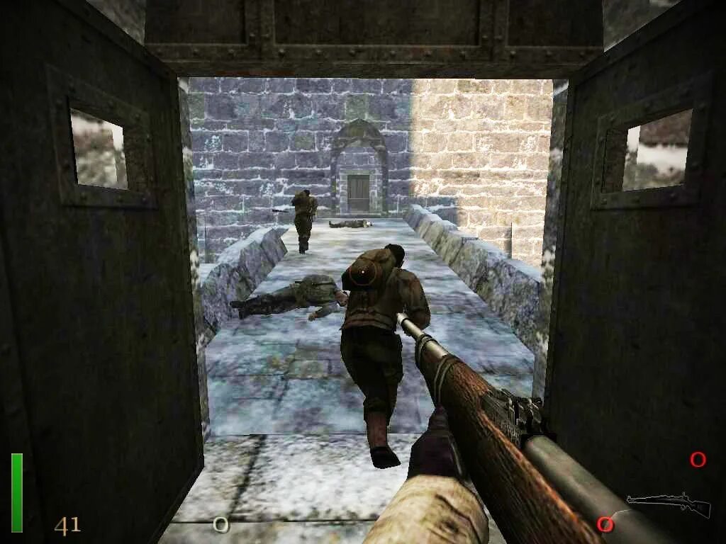 Return to castle wolfenstein operation resurrection ps2. Return to castle wolfenstein 2. Замок wolfenstein. Return to castle wolfenstein ps2 диск. Return to castle wolfenstein арт.