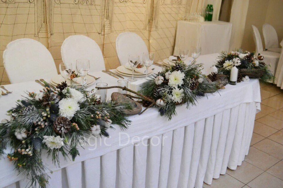 Winter Wedding Inspiration Christmas wedding centerpieces, Holiday wedding inspi