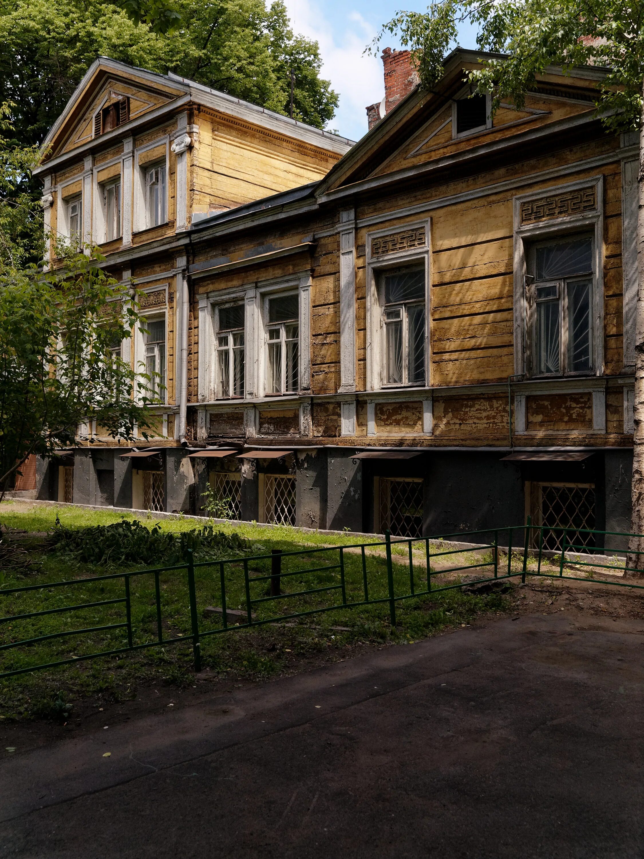 Гусятников переулок 11. Усадьба беренса гусятников переулок. гусятников переулок, 3/1с1. дом фон беренса гусятников переулок. переулок гусятников дом 9.