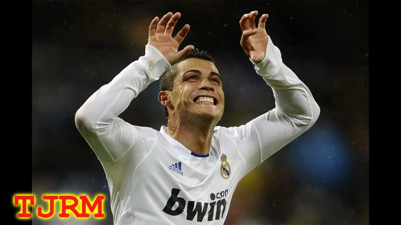 Van dijk best player awards. Эффекты. Факты о роналду. Роналду с эффектами. Van dijk best player awards.