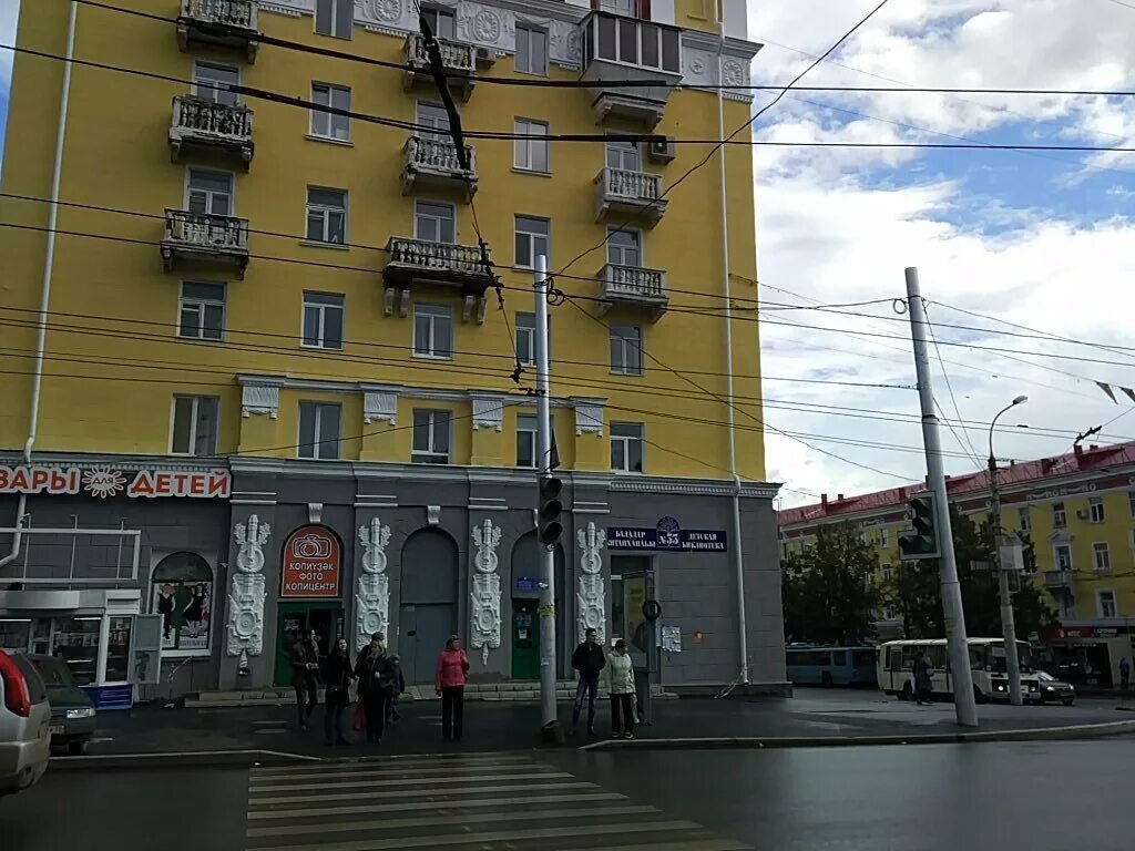 Первомайская 33 вологда. Первомайская улица 33 москва. Первомайская. Первомайская 33 екатеринбург. Ресторан-траттория пармезан калининград.