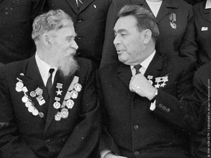 яков ильич брежнев. брат брежнева. братья луканины герои советского союза. яков брежнев фото. брат брежнева яков ильич.