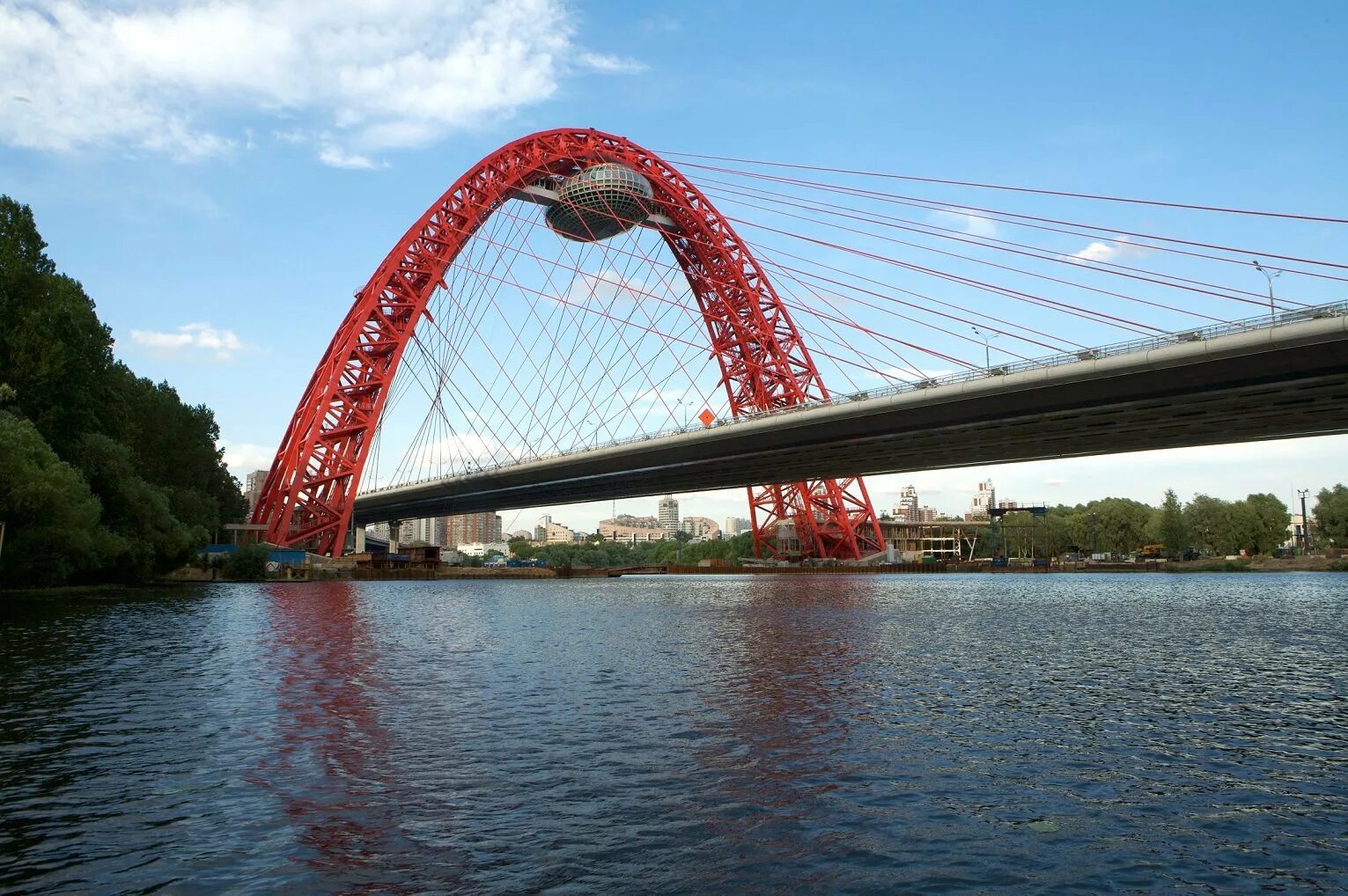 Что символизирует мост. Николай шумаков живописный мост. красный вантовый мост в москве. серебряный бор мост арка. дворец бракосочетания на живописном мосту.