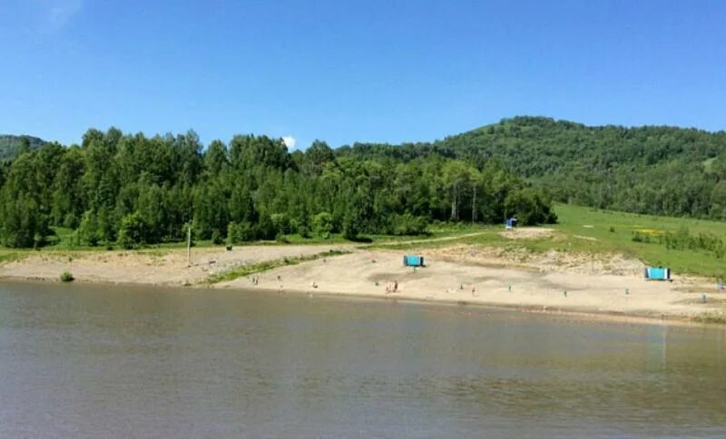 Где купаться на алтае. Еланда Горно Алтайск озеро. Пруд Еланда Горно-Алтайск. Пляж Еланда Горно Алтайск. Город Горно Алтайск пляж Еланда.