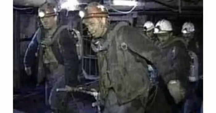 Спасательная операция на шахте сегодня. Шахта Есаульская 2005. Взрыв на шахте Северная.