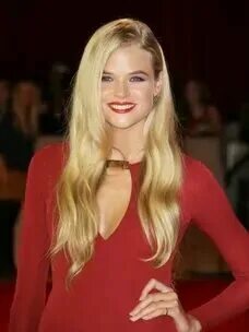 Томның соратын порно бейнесін қараңыз