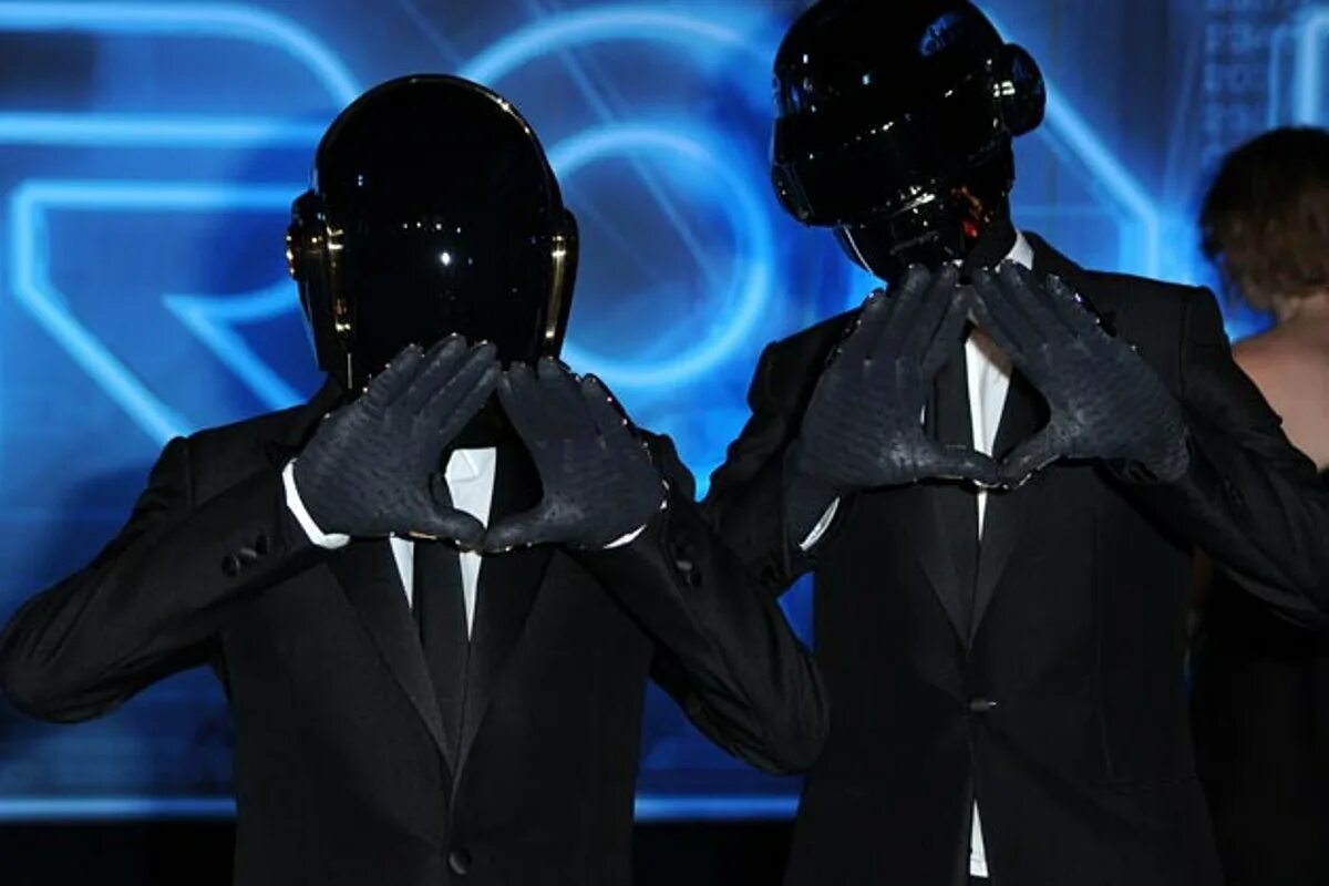 Pharrell williams get lucky. Daft punk 1:1. pharrell williams daft punk. дафт панк стиль. get lucky daft punk pharrell williams.