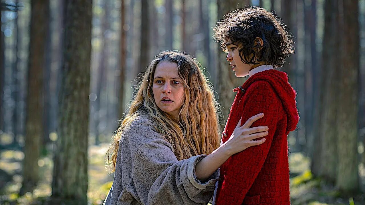 Близнецы трейлер. Близнец / the twin (2022). Близнецы трейлер. Двойняшки фильм 2001. Близнецы фильм 2017 ужасы.