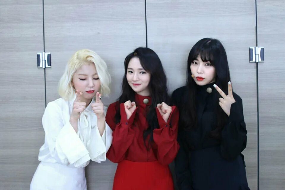 Lady группа корейская. Группа ladies’ code. Группа ladies’ code. Ынби. Ladies группа.