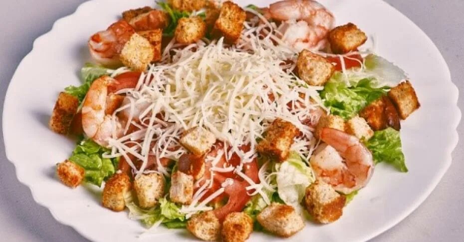 Салат "Цезарь" с креветками Cafe-nnov.ru