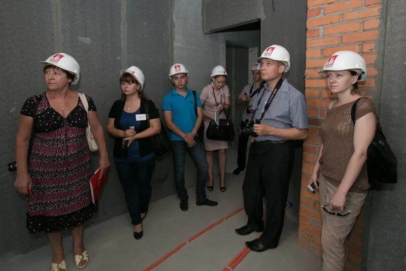 ренейссанс констракшн сотрудники. сокар констракшн иркутск. сотрудники констракшн. гусев сергей станиславович тюмень. ассманн констракшн.