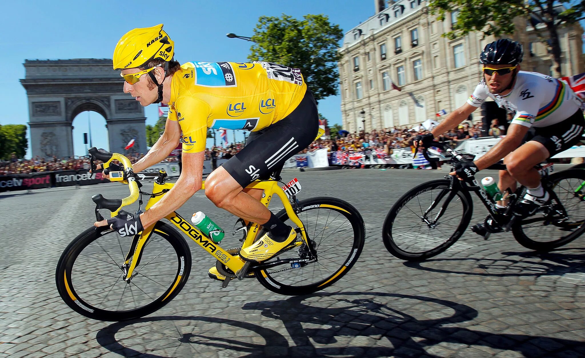Погачар тур де франс. La fille tour de fer. Велоспорт тур де франс. Велоспорт тур де франс. Велосипедист тур де франс.