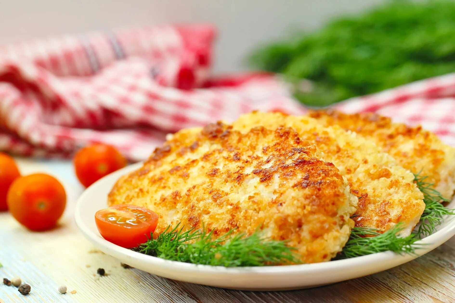 Приготовление котлет с сыром. Шницель рубленый куриный. куриные котлеты. биточки куриные. биточки куриные с сыром.