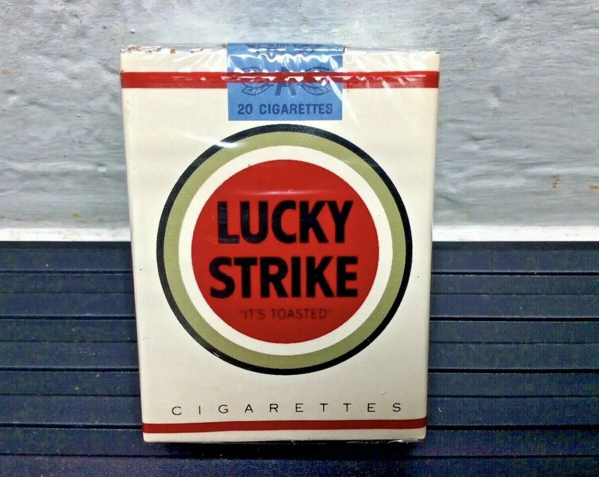 Какие сигареты курил. Лаки страйк сигареты 100. Lucky Strike сигареты 2021. Сигареты лаки страйк 1995. Сигареты лаки страйк Бласт.