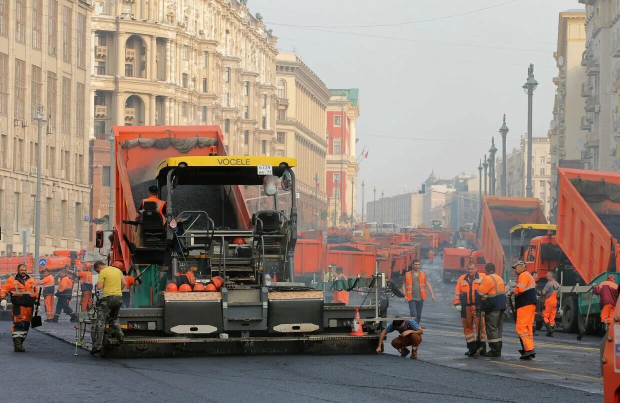 Центр москвы тверская улица. Новая тверская. Тверская улица. Тверская улица работа. Тверская улица 2002.