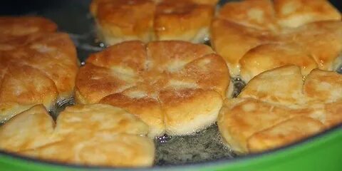 Выпечка на сковороде на быструю руку