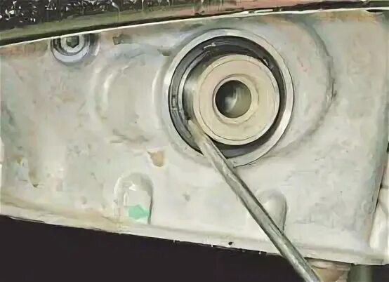 Volkswagen polo сальник коленвала задний. Передний сальник тигуан 2. Сальник коленвала передний поло седан 1. Сальник коленвала шкода фабия 1. 6.
