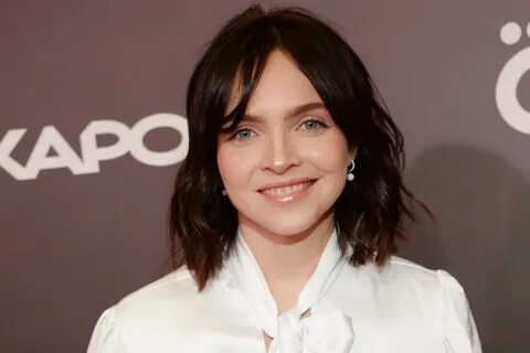 Natalya Senchukovaning yalangoch va samimiy fotosuratlari